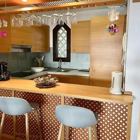 Dhanvantari En Adeje Paradise *