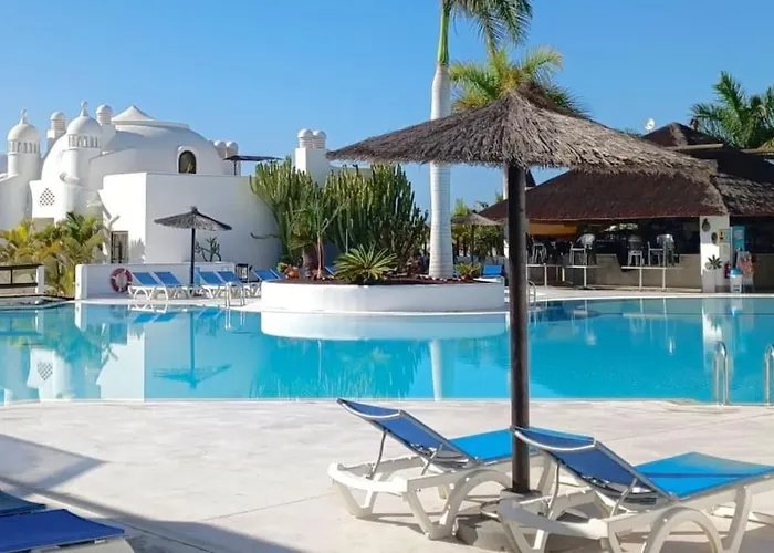 Dhanvantari En Adeje Paradise * Playa Paraiso (Tenerife)