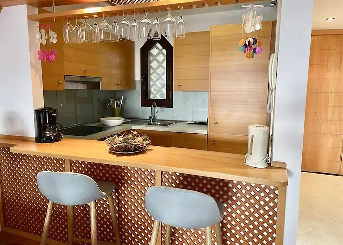 Dhanvantari En Adeje Paradise *